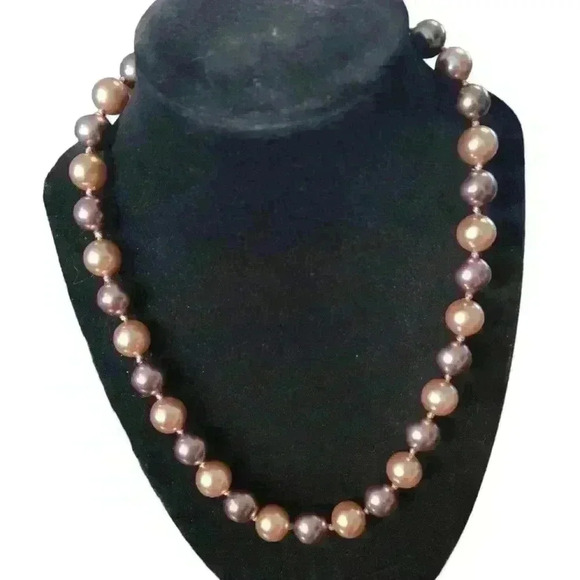 RMN  Faux Pearl Necklace 18" - Picture 1 of 2